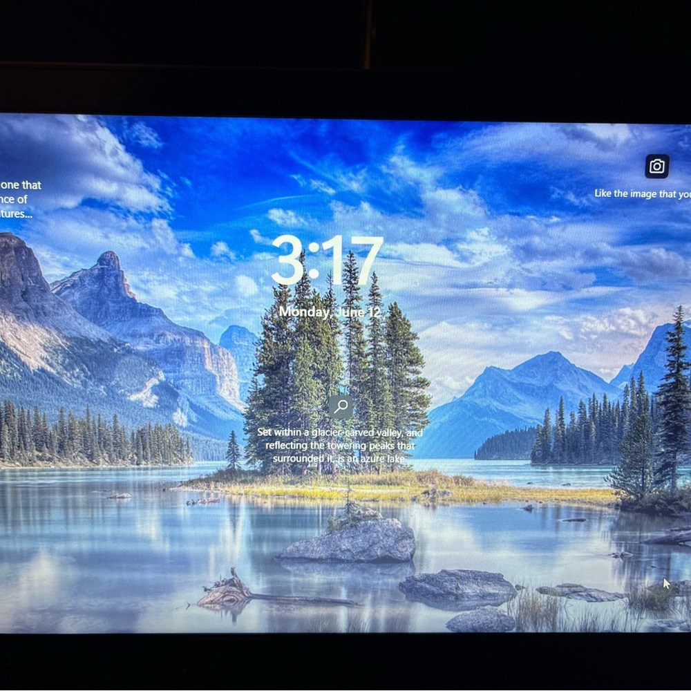 Surface Laptop 2/Touchscreen - Picture 2 of 3